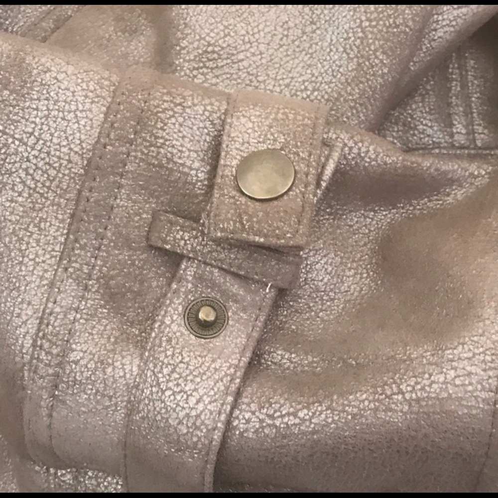 Woman’s Jacket - Picture 7 of 7